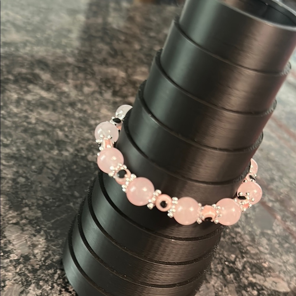 Evil Eye Style Soft Pink Beaded Bracelet Stretch NWT Gifts
